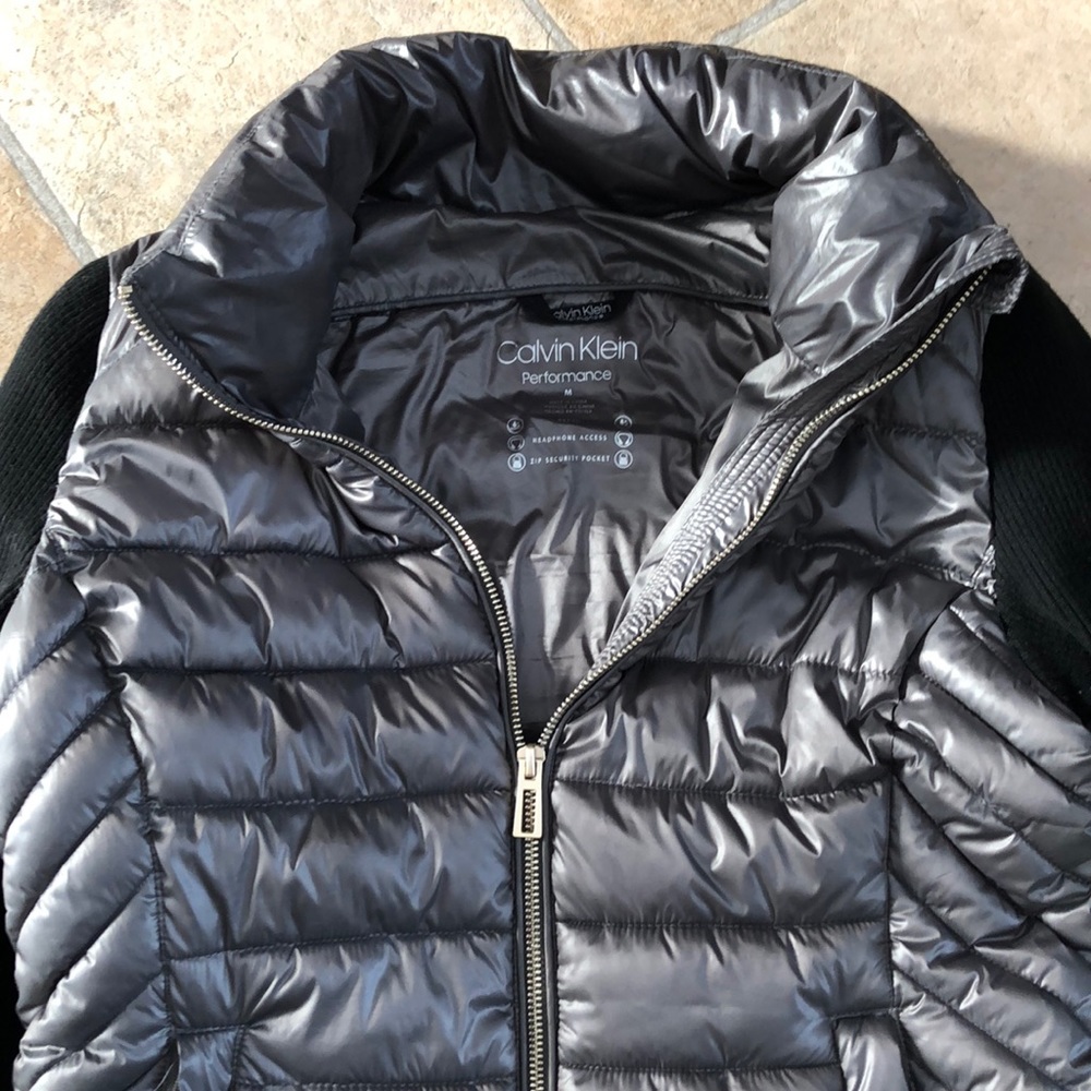 Calvin Klein silvery grey/black jacket - Picture 2 of 15